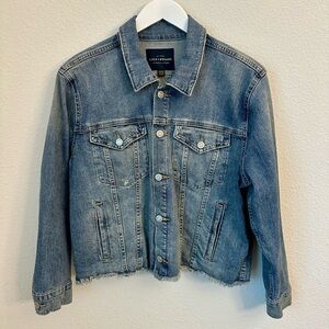 🍀 LUCKY BRAND Tomboy Trucker Denim Jacket